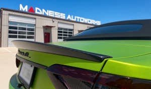 Maserati GranTurismo Trunk Spoiler - Carbon Fiber - Convertible Maserati GranTurismo Trunk Spoiler - Carbon Fiber - Convertible