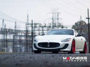 Maserati GranTurismo Custom Wheels - VPS-305T by Vossen - Red