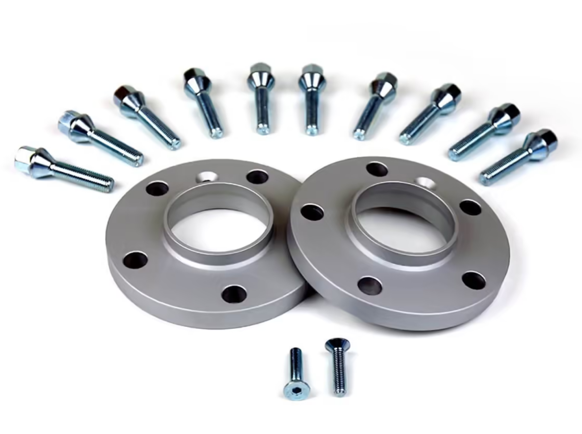 Maserati Quattroporte Wheel Spacers - 5x114 - 16mm - Athena - set of 2 - w/ Conical Seat Lug Bolts 