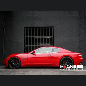Maserati GranTurismo Custom Wheels - VFS-2 by Vossen - Black
